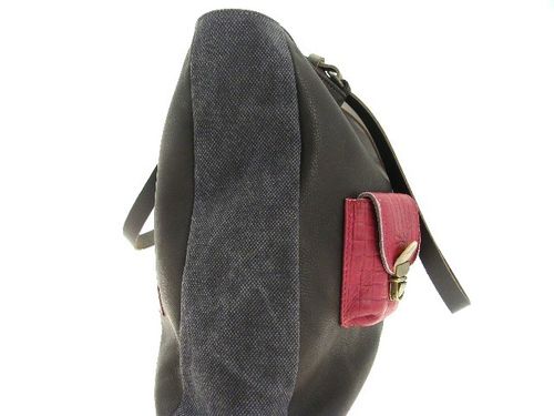 Sac baby cerise marron profil