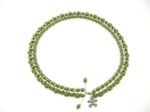 Collier 1000 pattes vert 149,50 euros