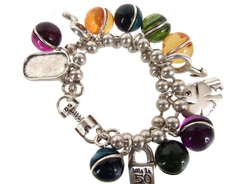 bracelet pampilles metal et resine 139 euros