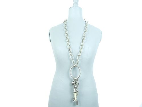 Collier 10115 en sautoir 178 euros