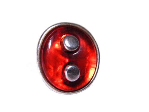 bague en resine rouge 74 euros