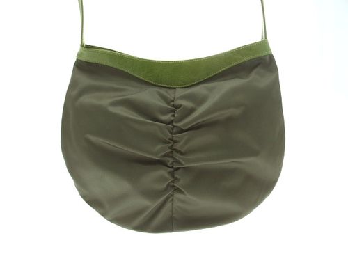 Sac macaron nylon vert 119,50 euros