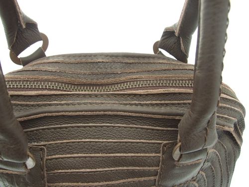 Sac13270 marron dessus